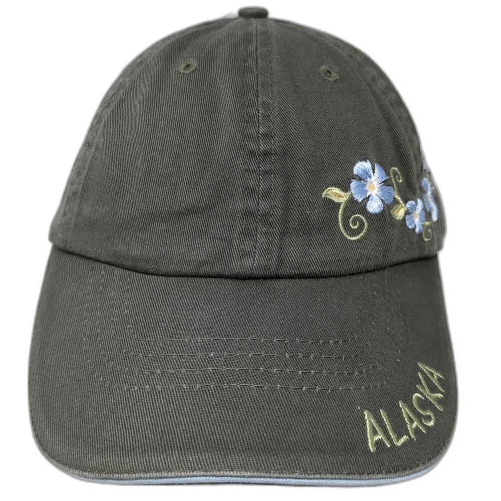 Arctic Circle Alaska Forget-Me-Not Flowers Hat Green One Size Baseball Cap